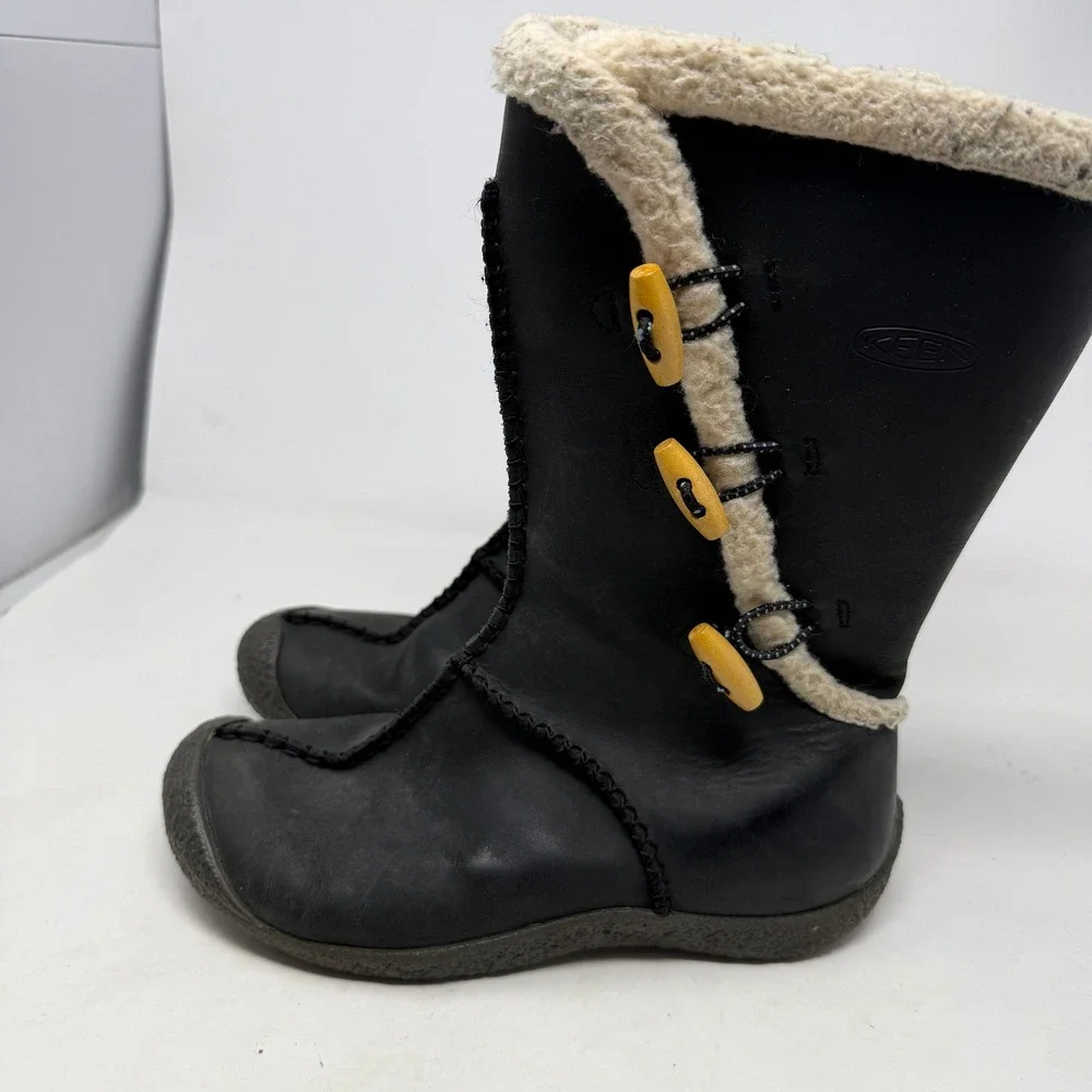 Keen Womens Black Leather Shearling Lined Toggle Boots Size 8 5361-BLCK